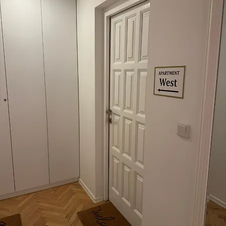 West Apartmán *