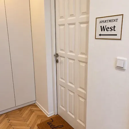 West * Σαράγεβο