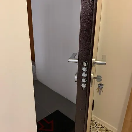 West Apartment *